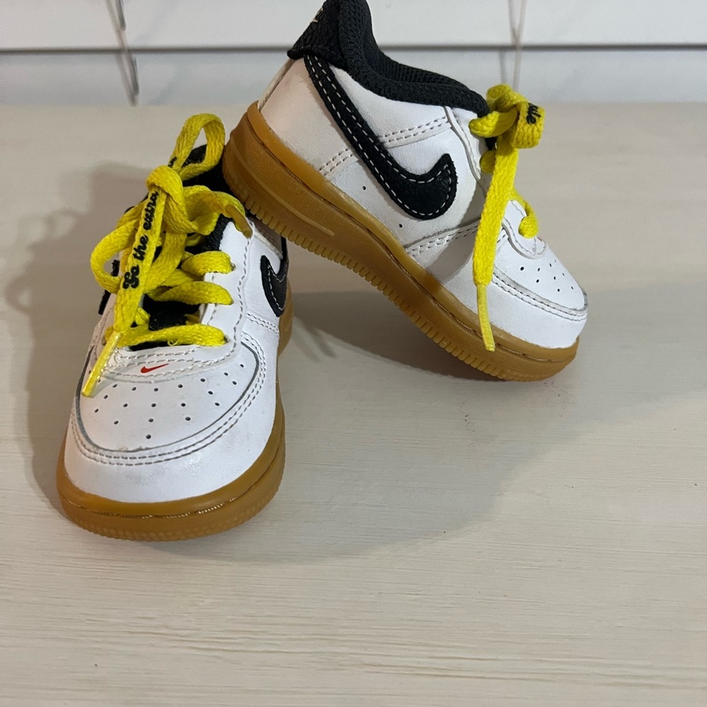Nike Force 1 LV8 (TD) "Go The Extra Smile"
